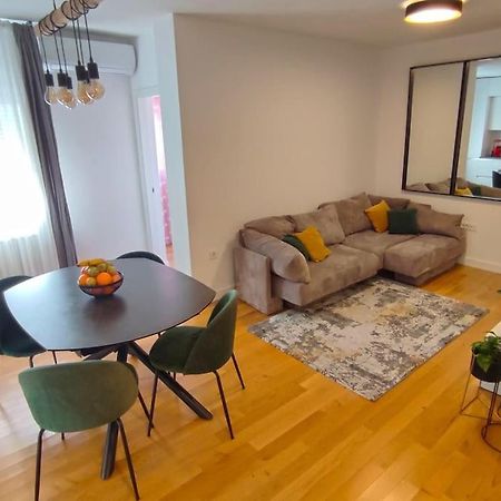 Apartment Elena 扎达尔 外观 照片
