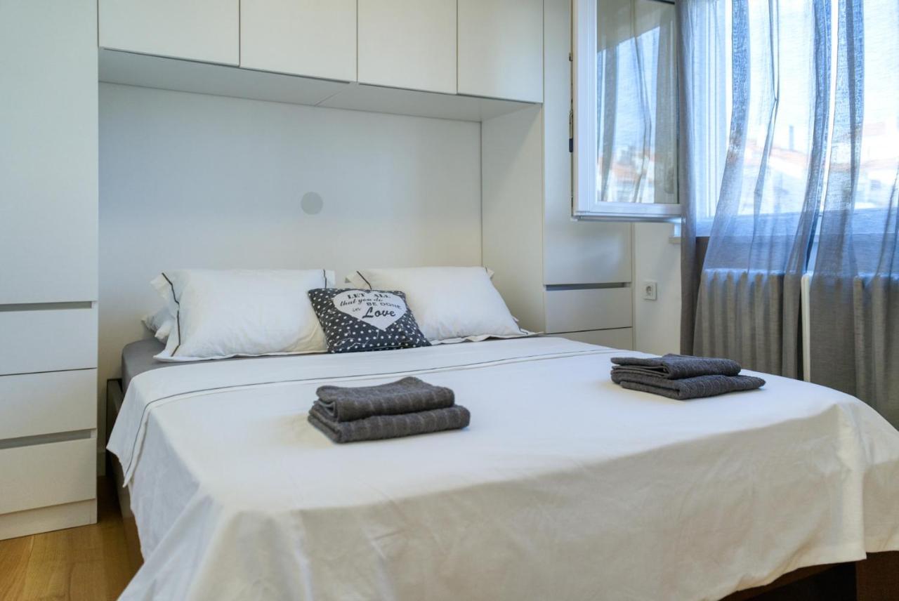 Apartment Elena 扎达尔 外观 照片